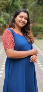 Ajrakh Sleeve Blue Georgette  Top & Shawl - Image 2