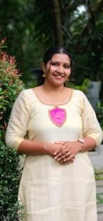 Palakka Design Tissue Onam Kurti - Image 2