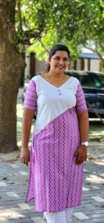 Heera Pure Cotton Lavender Hakoba Yoke Slitted Top - Image 2